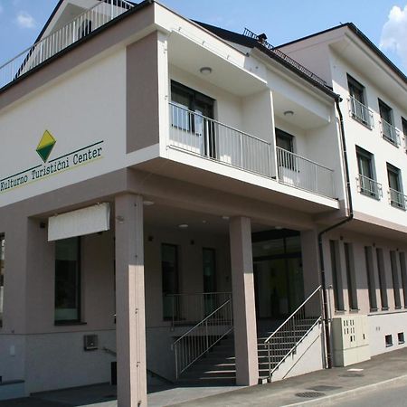 Hotel Oskar Hrib-Loski Potok Kültér fotó