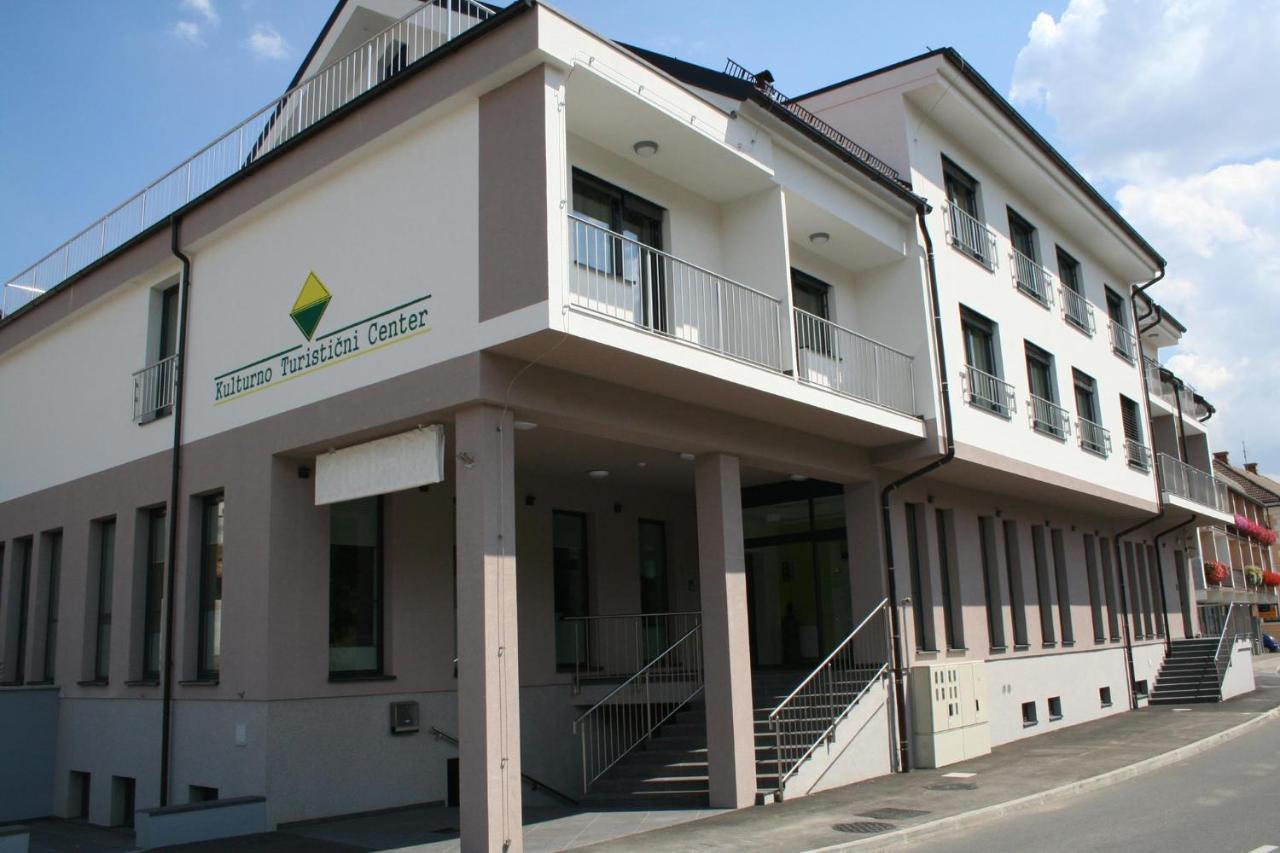 Hotel Oskar Hrib-Loski Potok Kültér fotó